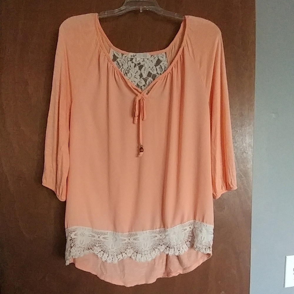 Cute peach vintage/country top